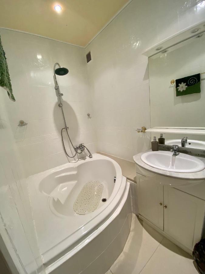 Appartement 2 Chambres - Suquet, Terrasse Et Parking คานส์ ภายนอก รูปภาพ
